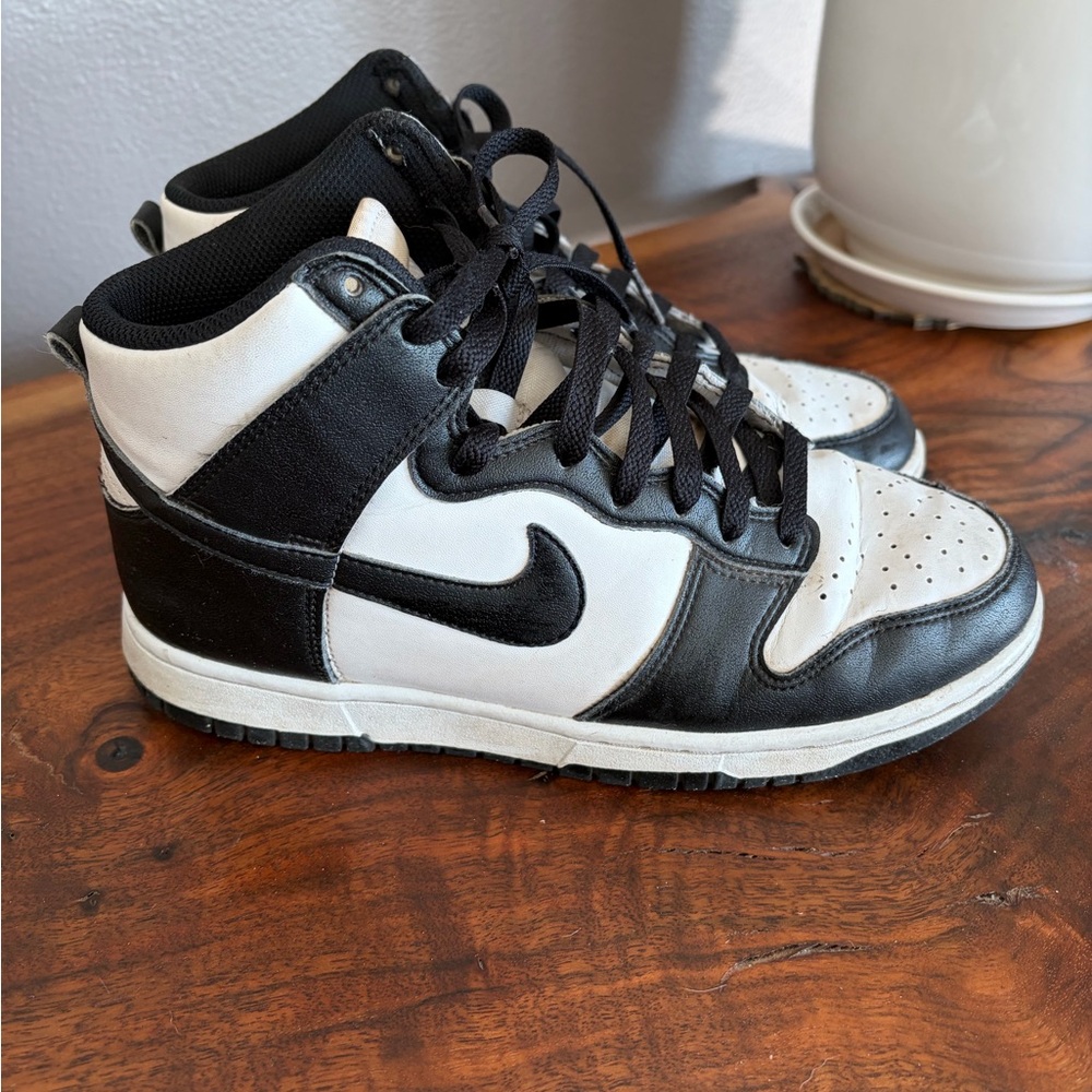 Women’s Nike Hi Dunk Black and White Sneaker